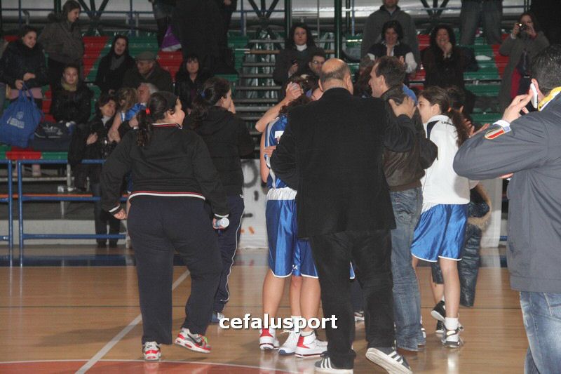 120218 basket 181_tn.jpg